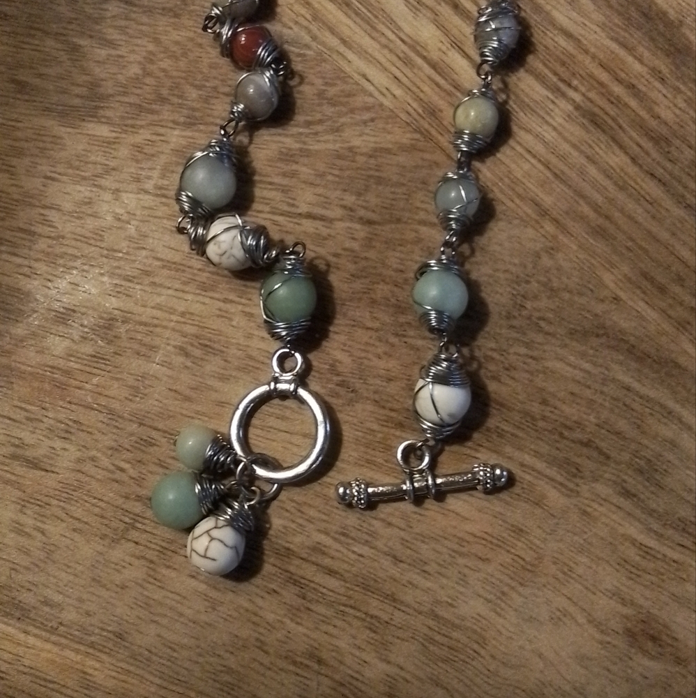 Handmade Necklace - Picture 3 of 4